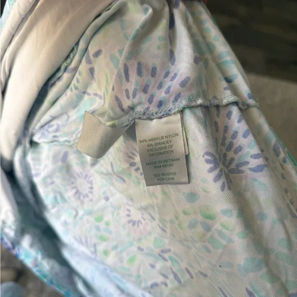 Lilly pulitzer UPF 50+ ChillyLilly Lilblock Popover Hooded Face Mask Top XL, EUC - Picture 8 of 8